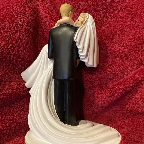 Cake Topper - Threshold of Happiness - Picture 6 of 6